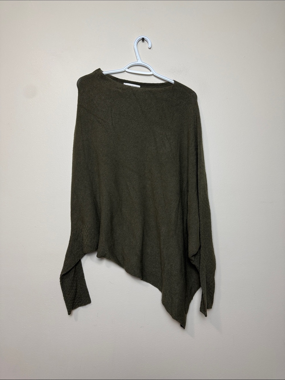 JAKI London Olive Green Asymmetric Draped Knit Sweater Boho Lagenlook size S/M